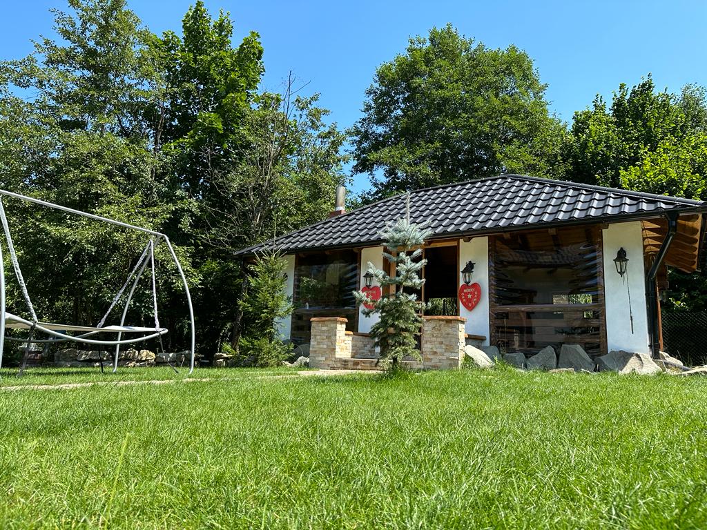 cabana-de-inchiriat-leagan